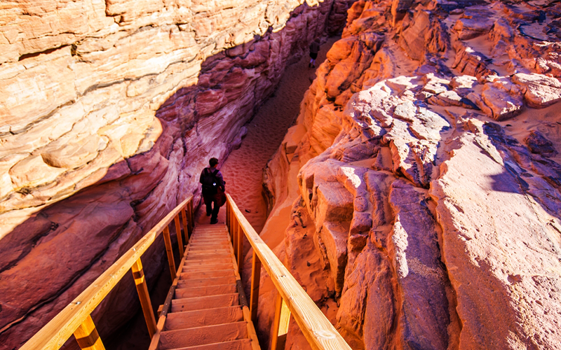 Dahab Safari from Sharm El-Sheikh: Canyon Salama & Blue Hole